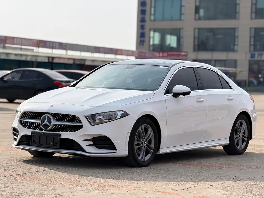 Mercedes-Benz A-Class 2023