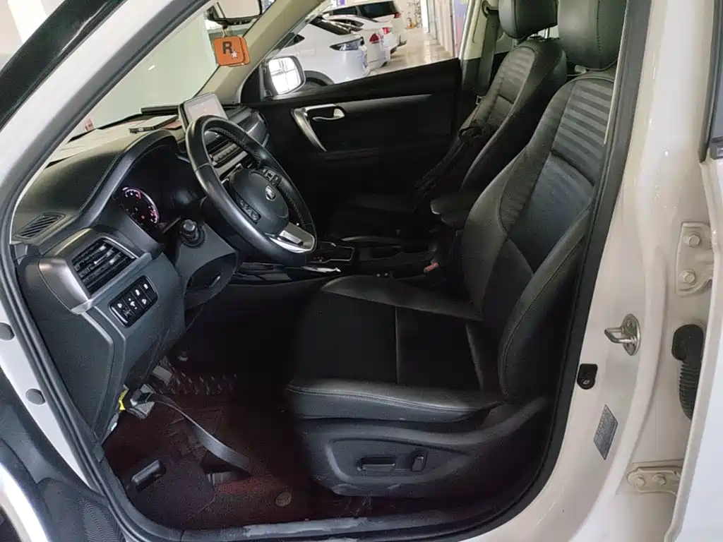 Kia Sportage — миниатюра 15