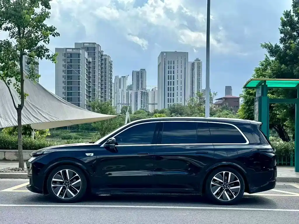 Li Auto Li L9 — миниатюра 3