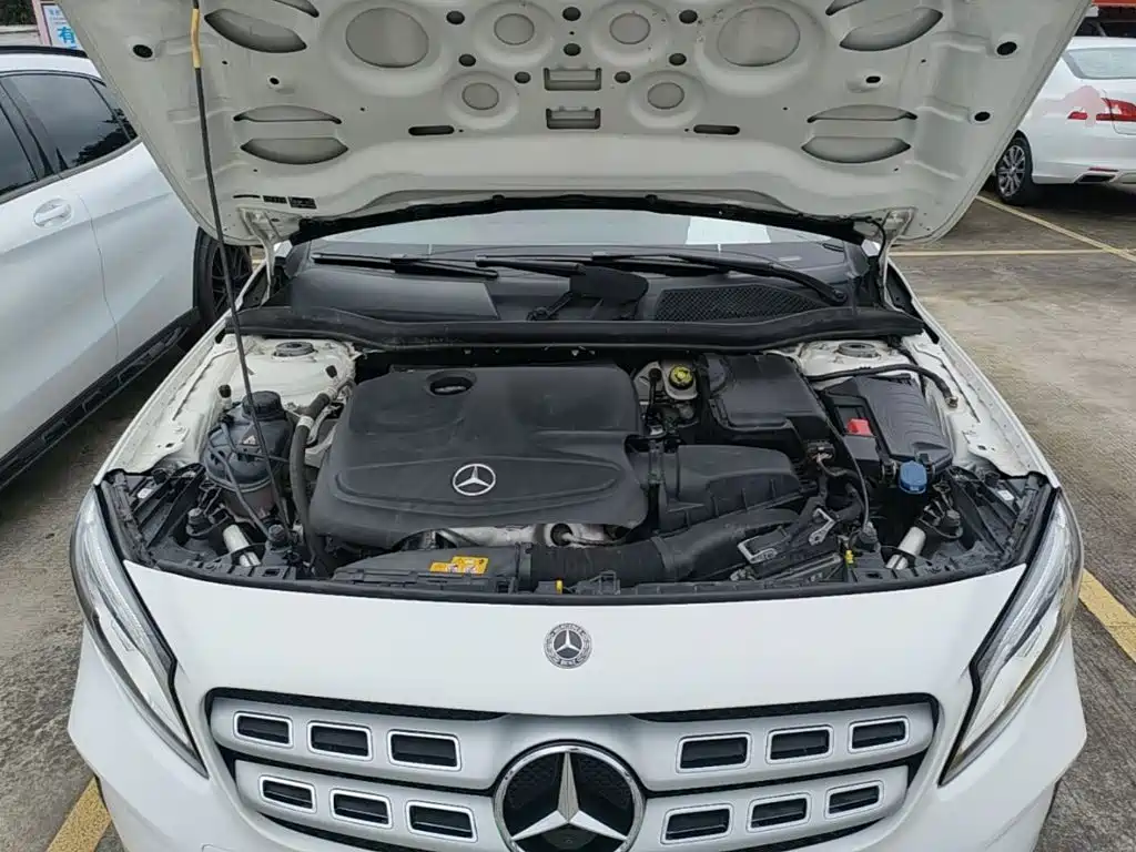 Mercedes-Benz GLA — миниатюра 20