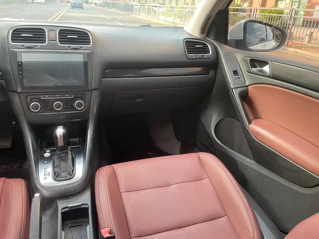 Volkswagen Golf — миниатюра 15