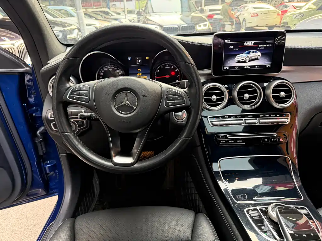 Mercedes-Benz GLC Coupe — миниатюра 18