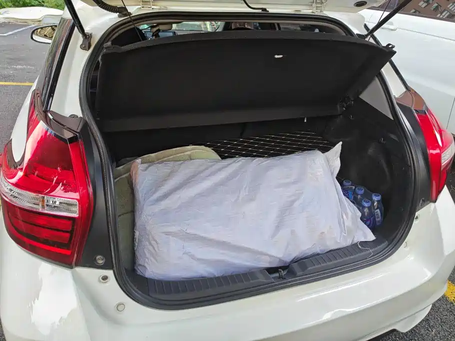 Toyota Yaris L — миниатюра 4