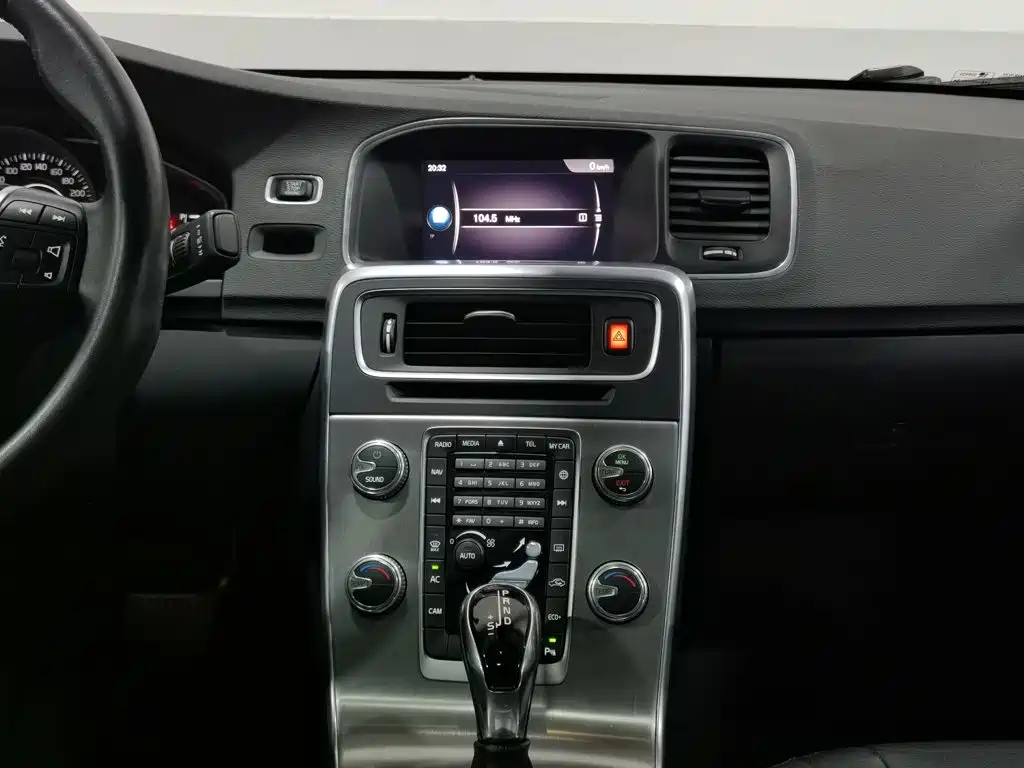 Volvo S60 — миниатюра 12