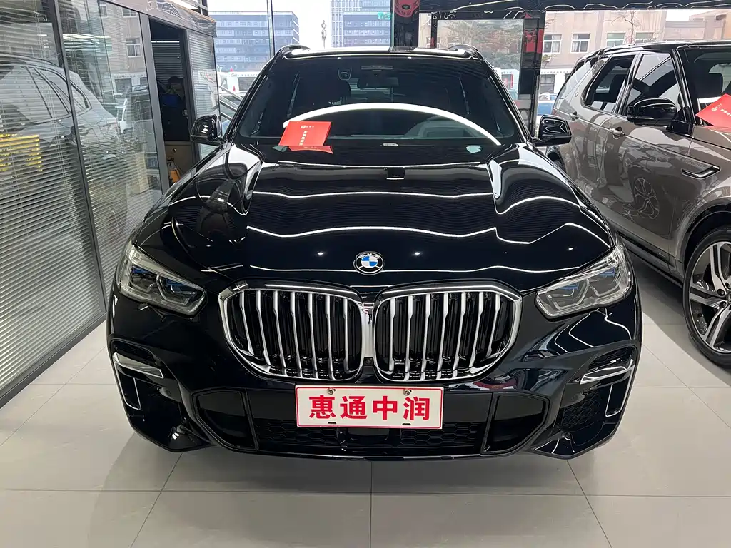 BMW X5 2022 xDrive 40Li Premium M Sport