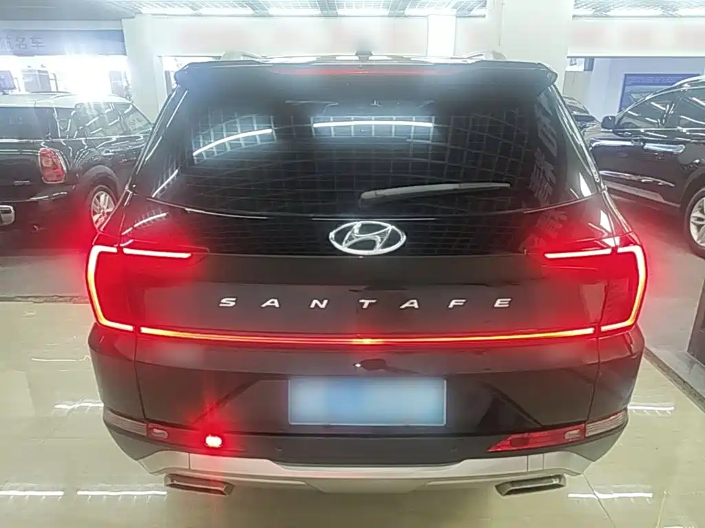 Hyundai Santa Fe — миниатюра 6