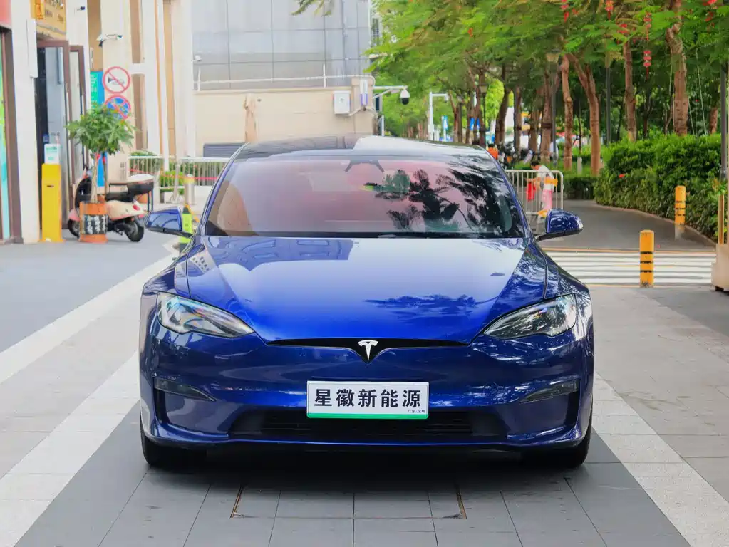 Tesla Model S