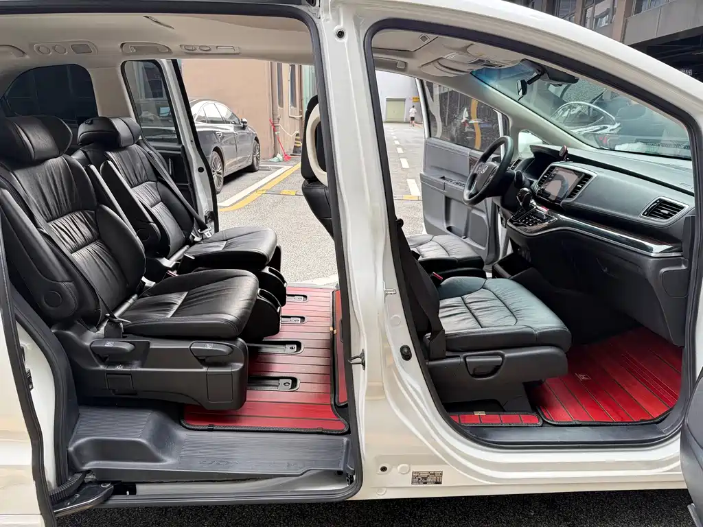 Honda Odyssey — миниатюра 12