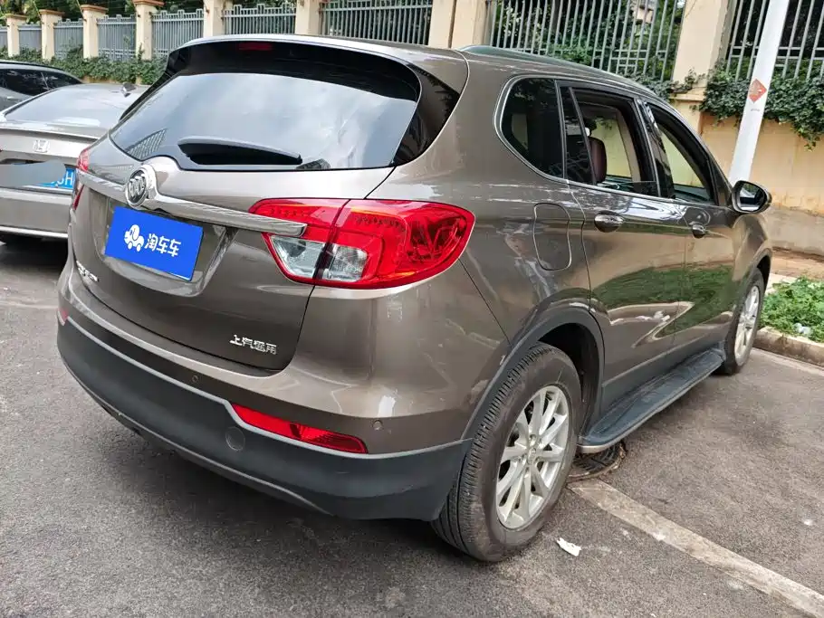 Buick Envision Plus — миниатюра 3