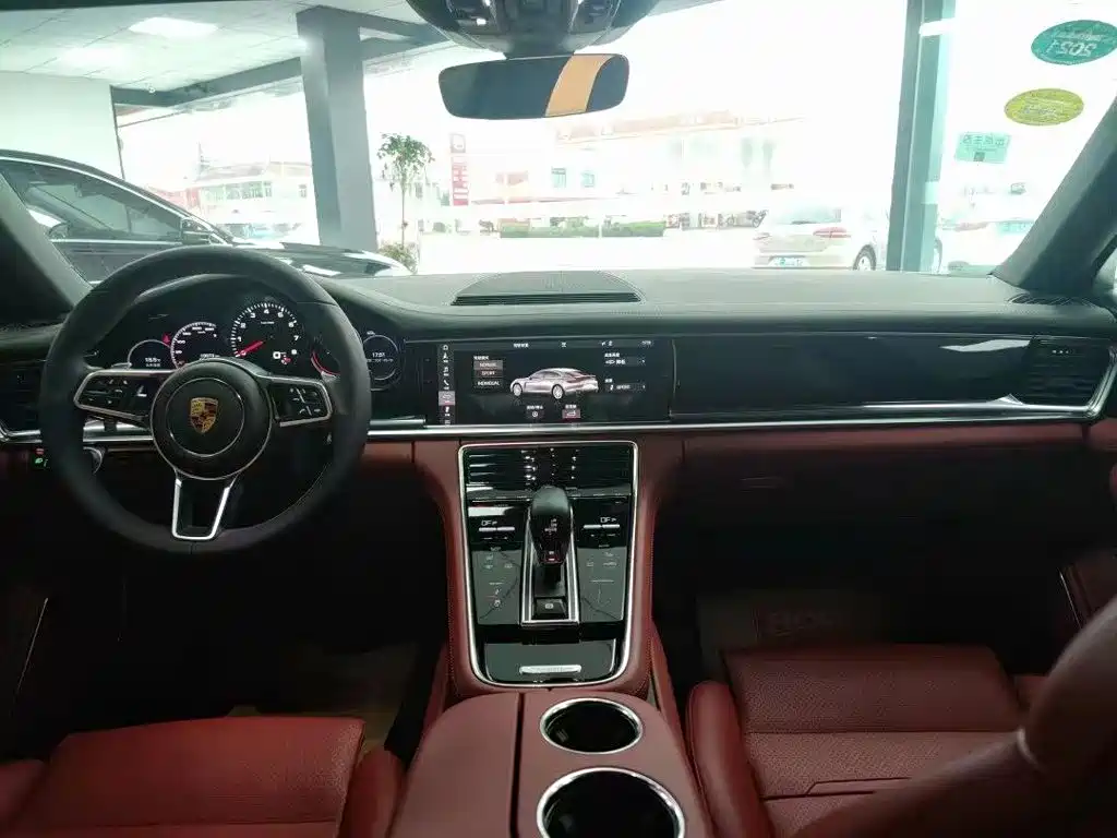 Porsche Panamera — миниатюра 11