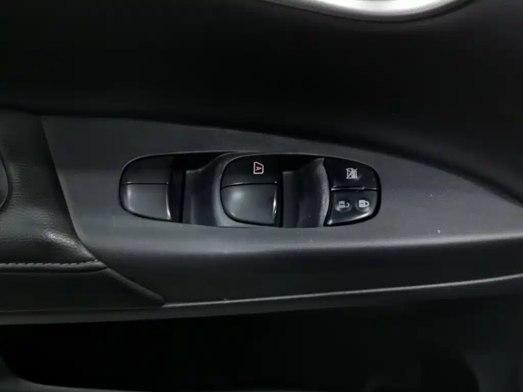 Nissan Sylphy — миниатюра 9