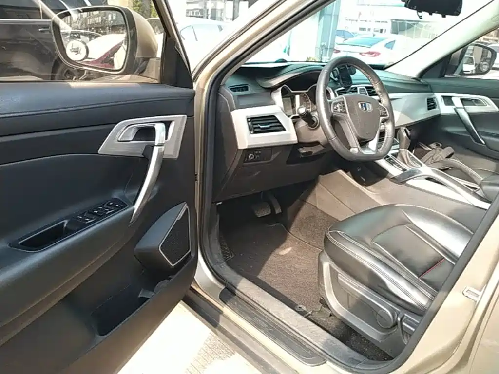 Geely Boyue — миниатюра 16