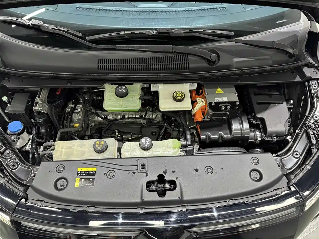 GAC Motor Trumpchi E8 PHEV — миниатюра 34