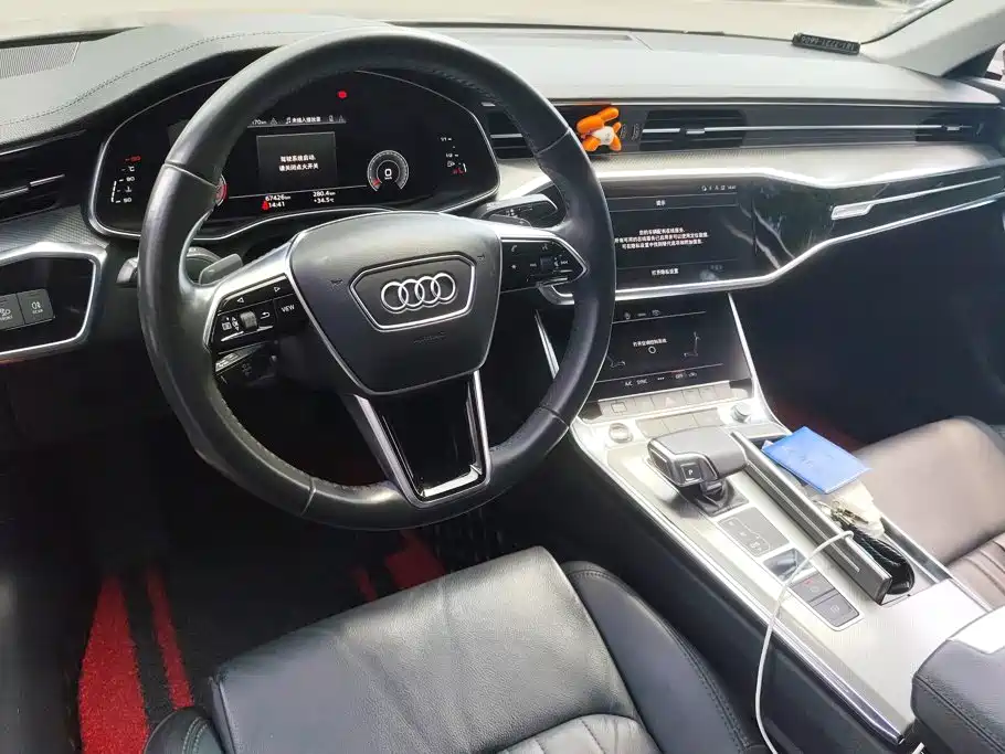 Audi A6L — миниатюра 12