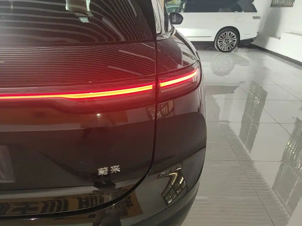 NIO ES6 — миниатюра 8