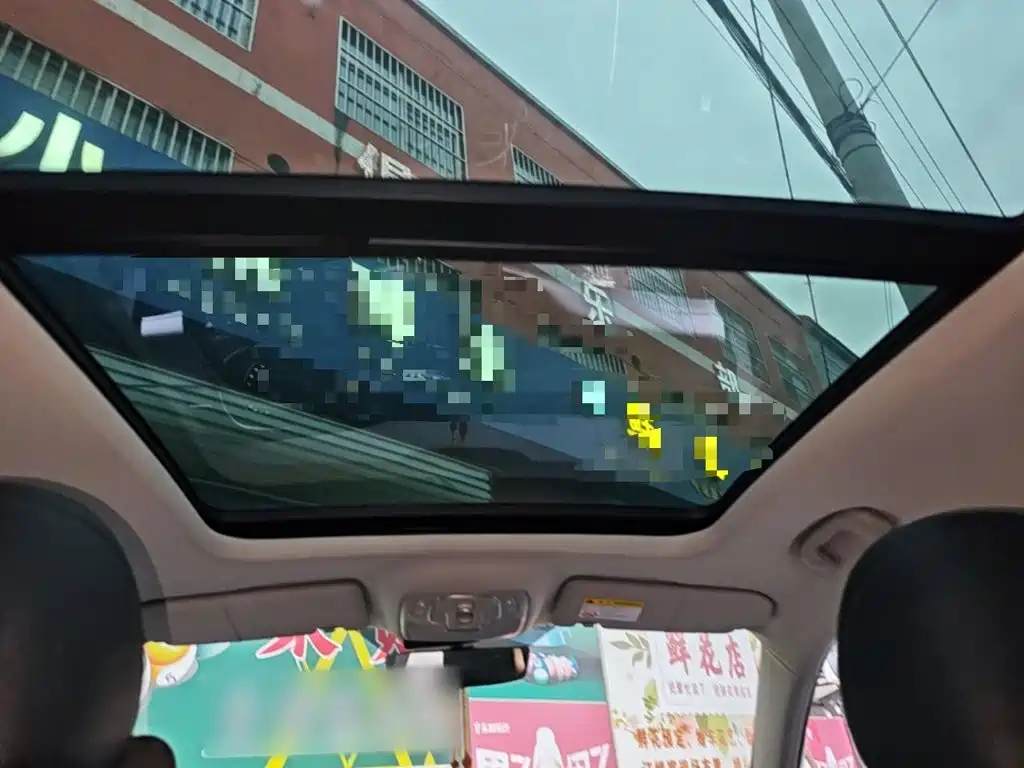 Roewe RX5 MAX — миниатюра 18