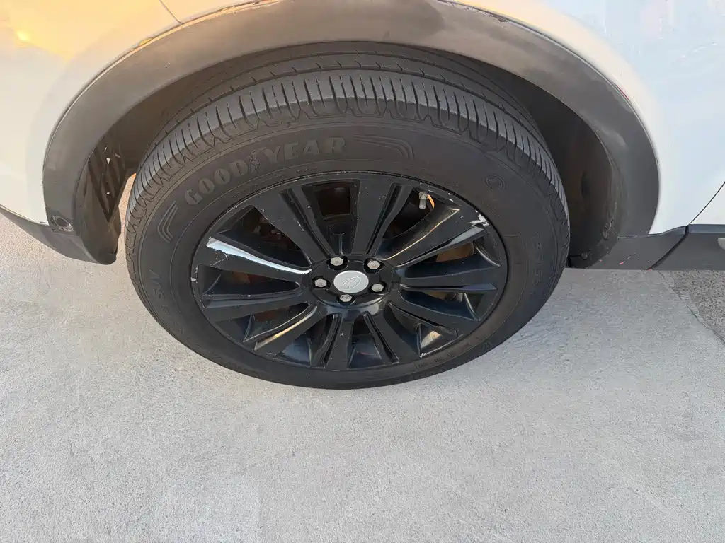 Land Rover Evoque — миниатюра 4