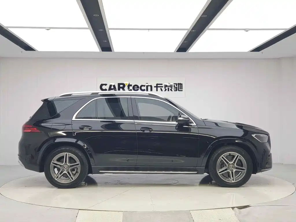 Mercedes-Benz GLE (Import) — миниатюра 6