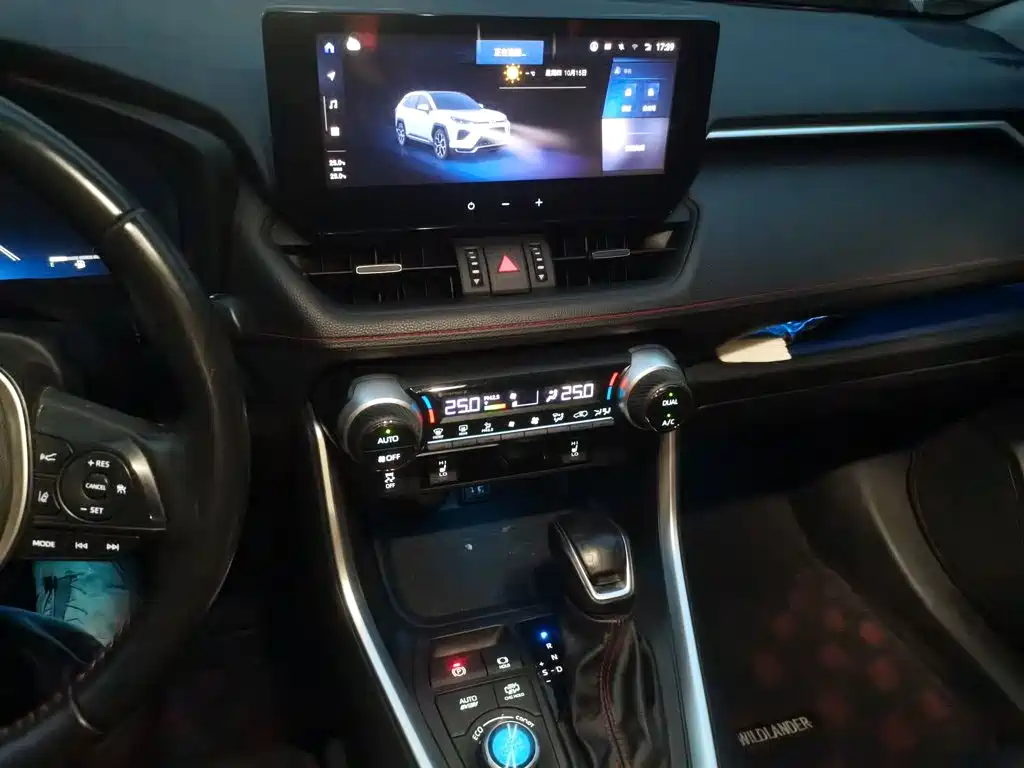 Toyota Wildlander New Energy — миниатюра 9