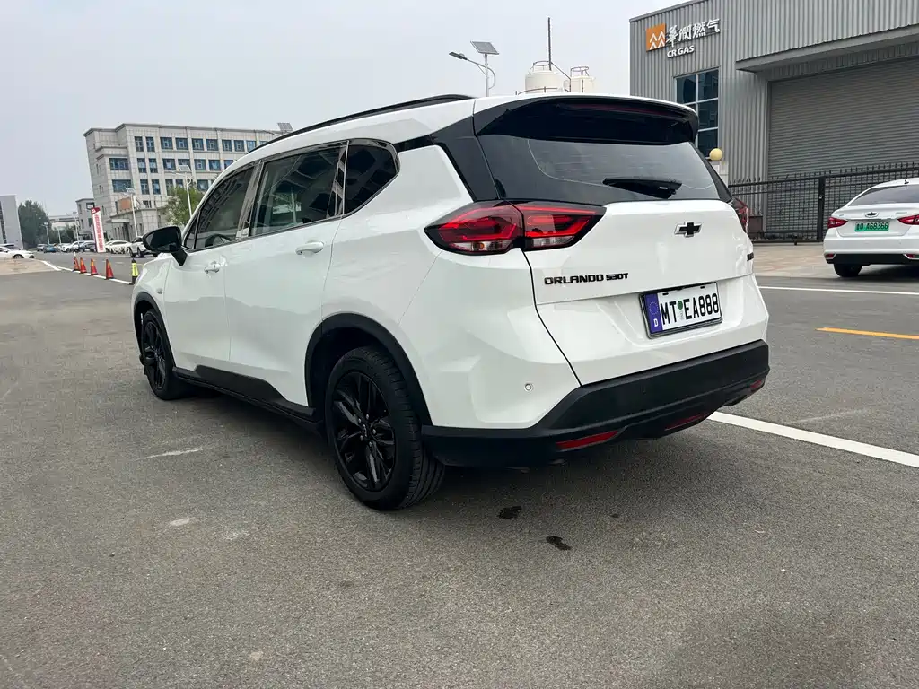 Chevrolet Volando — миниатюра 7