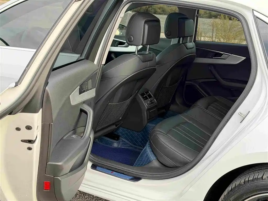 Audi A4L — миниатюра 8