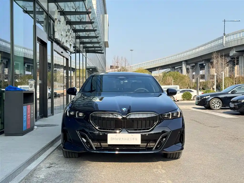 BMW 5 Series 5 2024 530i Premium M Sport