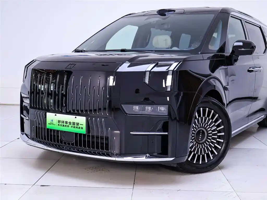 Zeekr 009 2024 мест 108kWh
