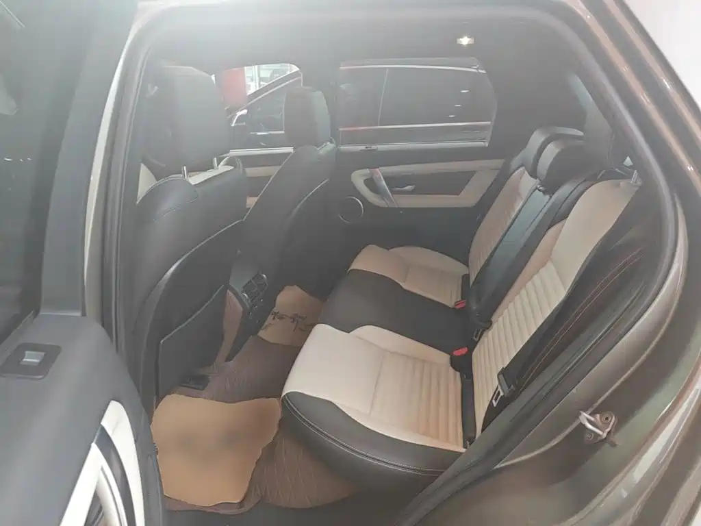 Land Rover Discovery Sport — миниатюра 17