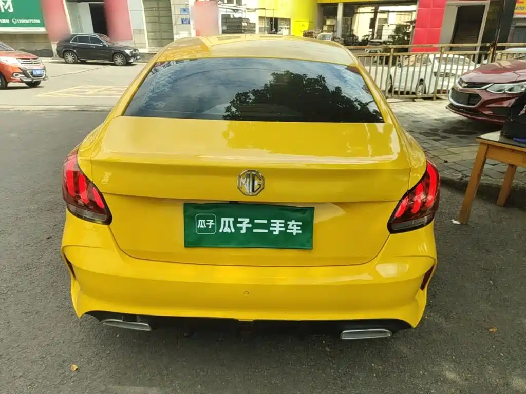 MG MG5 — миниатюра 6