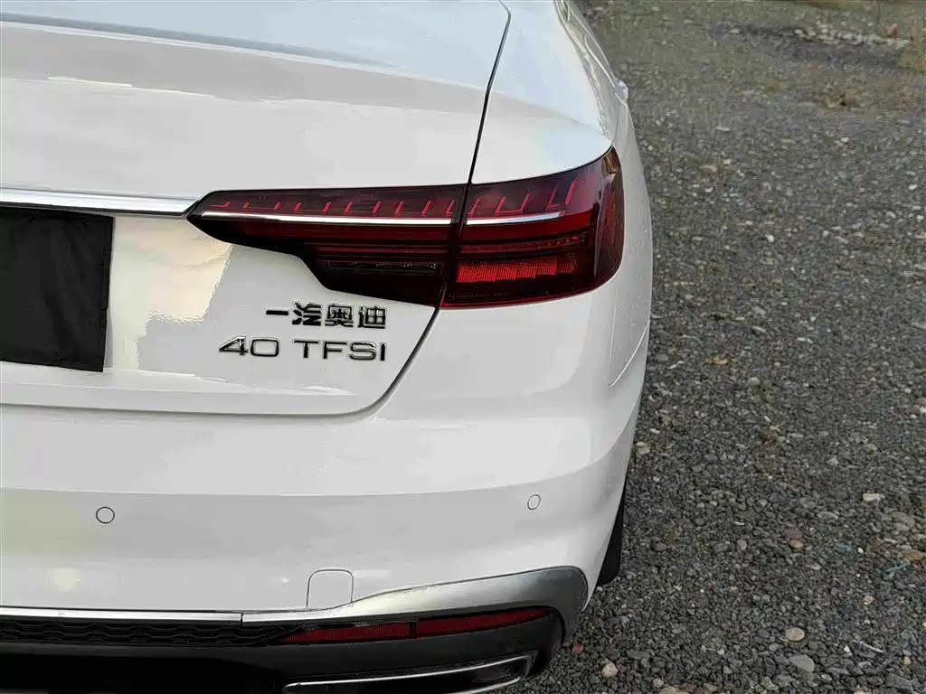 Audi A4L — миниатюра 16