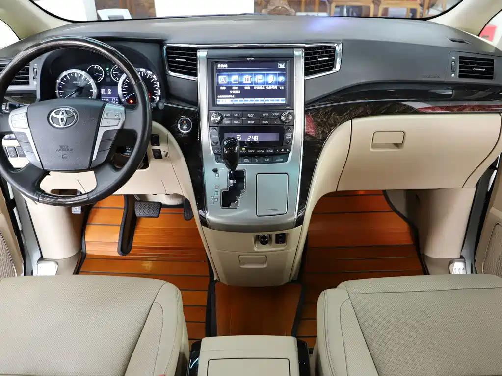 Toyota Alphard — фотографии объявления, Фото 16