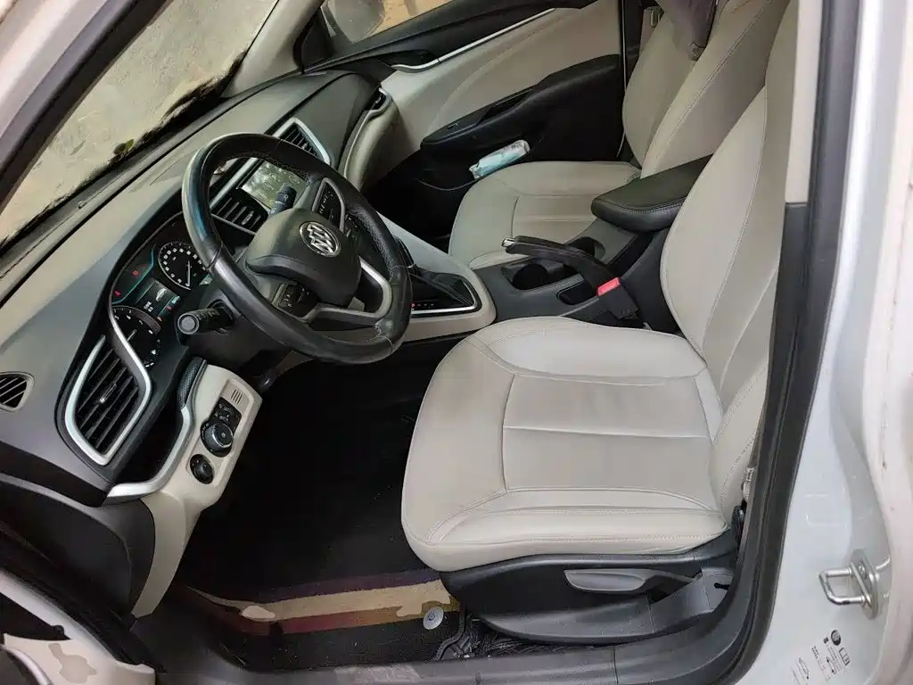 Buick Excelle — миниатюра 11