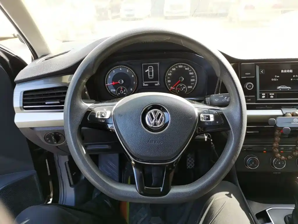 Volkswagen Lavida — миниатюра 11