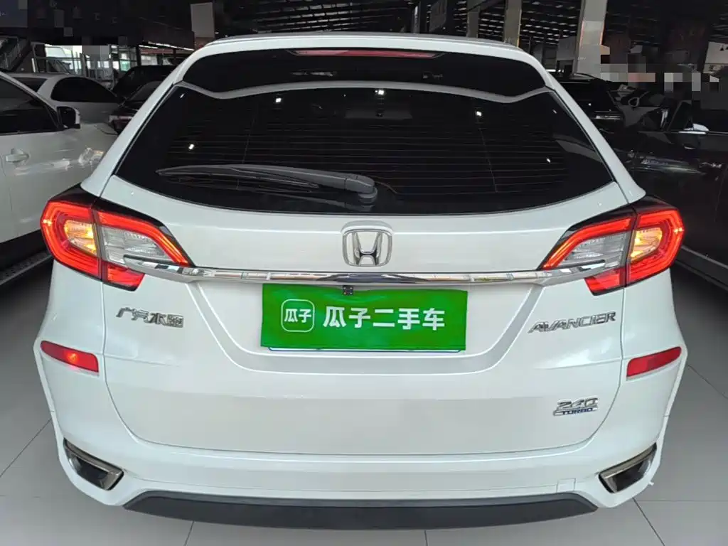 Honda Avancier — миниатюра 6