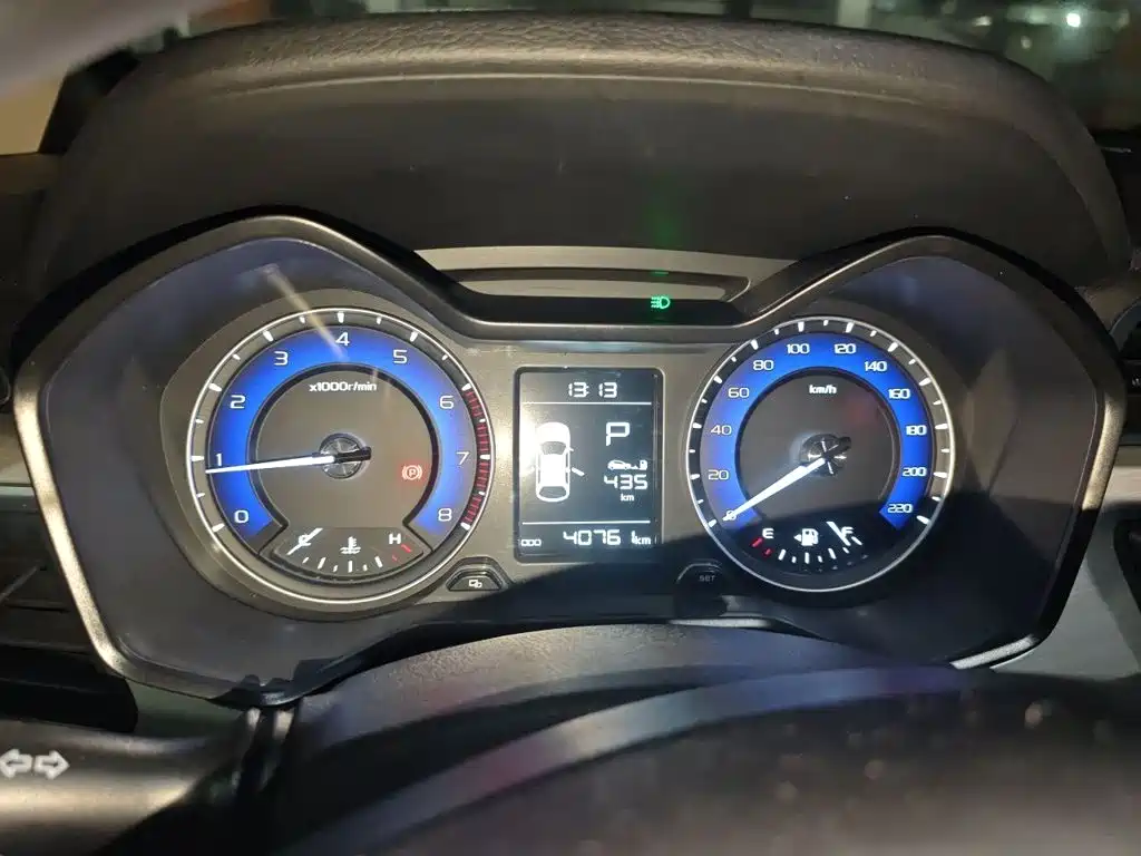 Geely Vision X3 — миниатюра 4