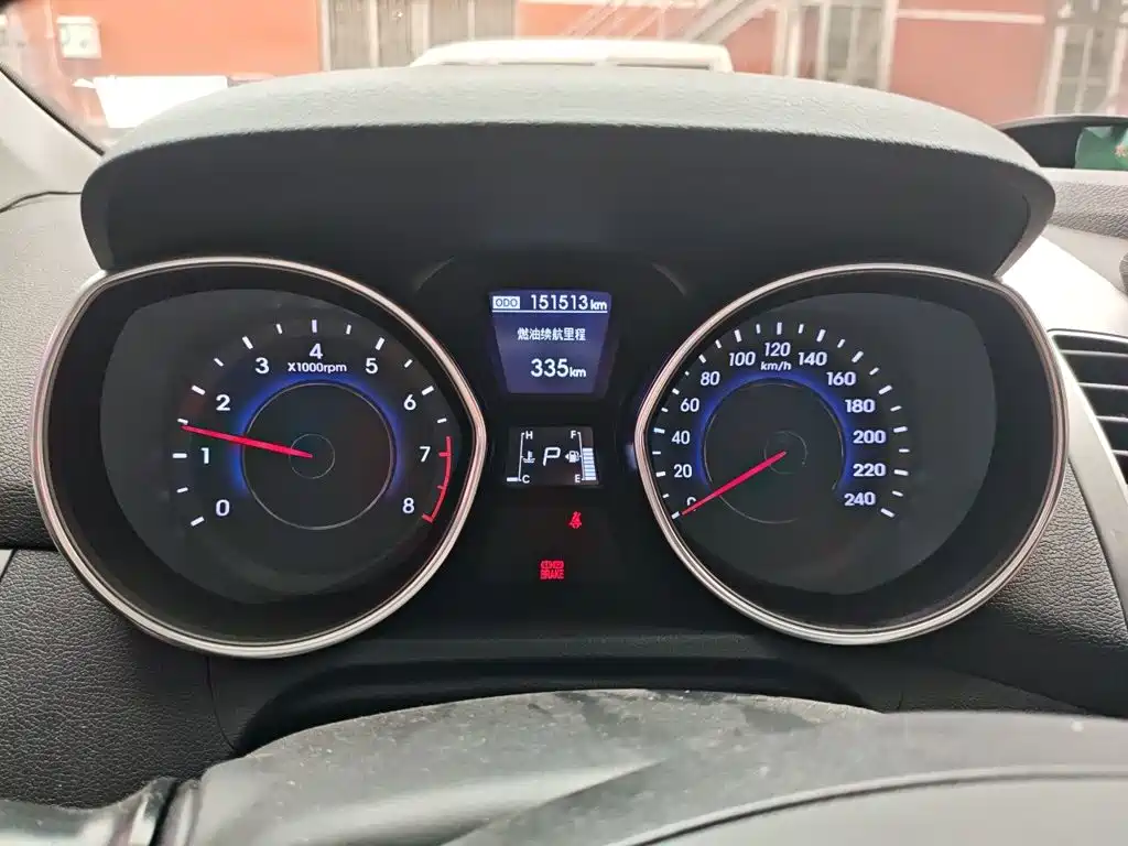 Hyundai Elantra Langdong — миниатюра 7