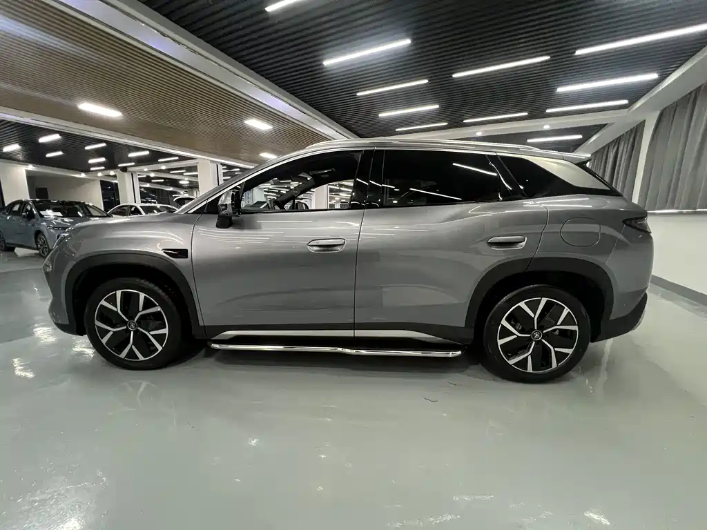 BYD L DM-i — миниатюра 8