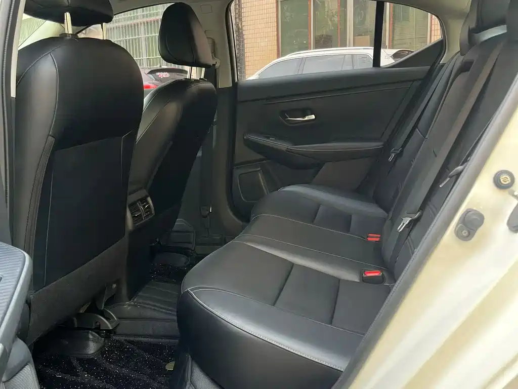 Nissan Sylphy — миниатюра 4