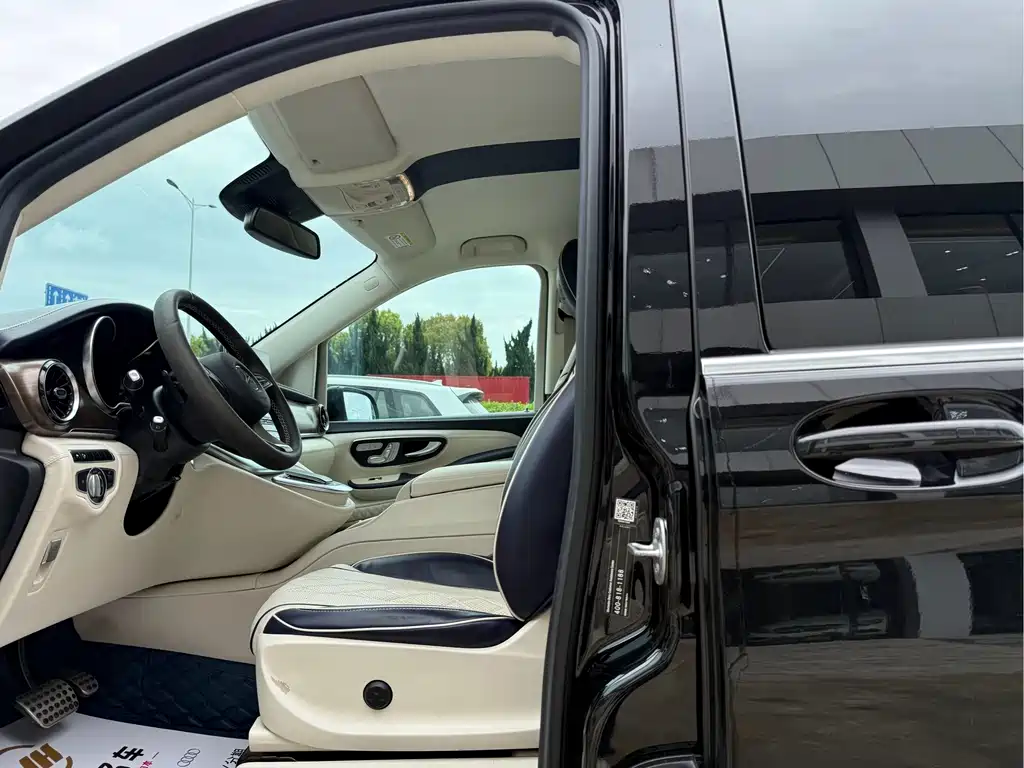Mercedes-Benz V-Class — миниатюра 3