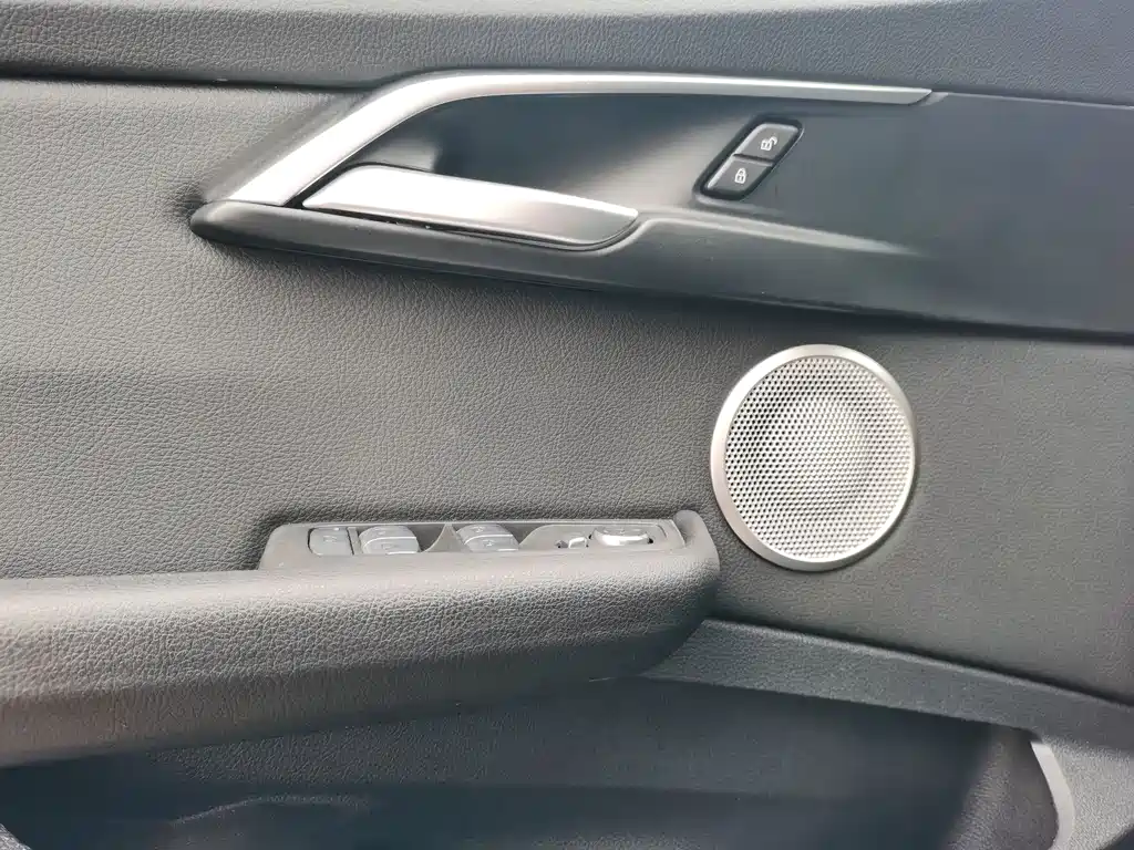 BMW 1 Series — миниатюра 23