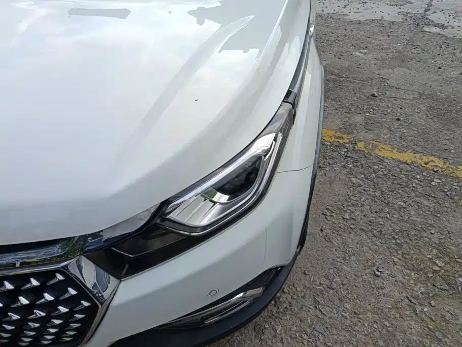 Luxgen U5 SUV — миниатюра 5