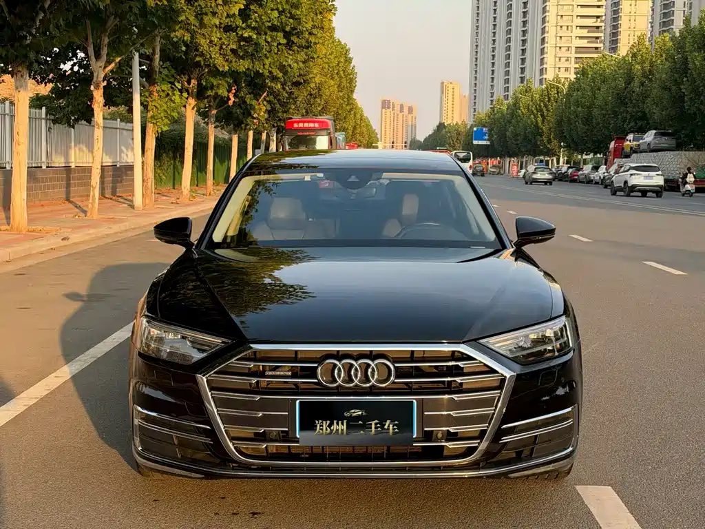 Audi A8 — миниатюра 2