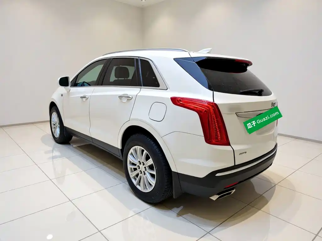 Cadillac XT5 — миниатюра 4