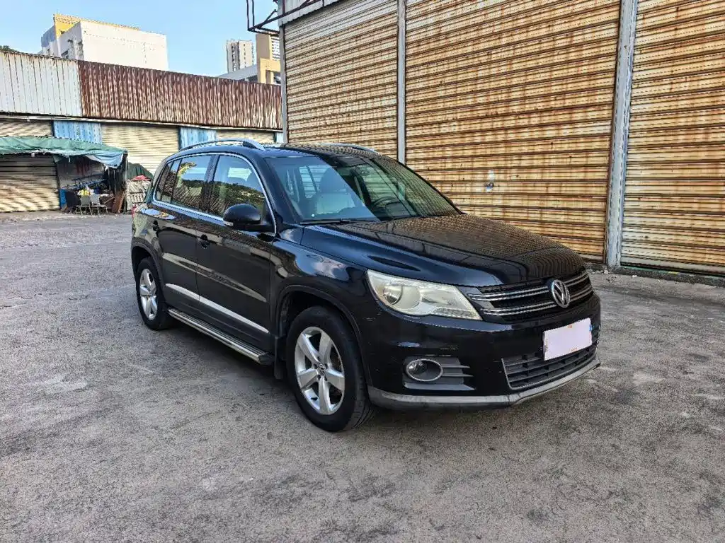 Volkswagen Tiguan — миниатюра 2