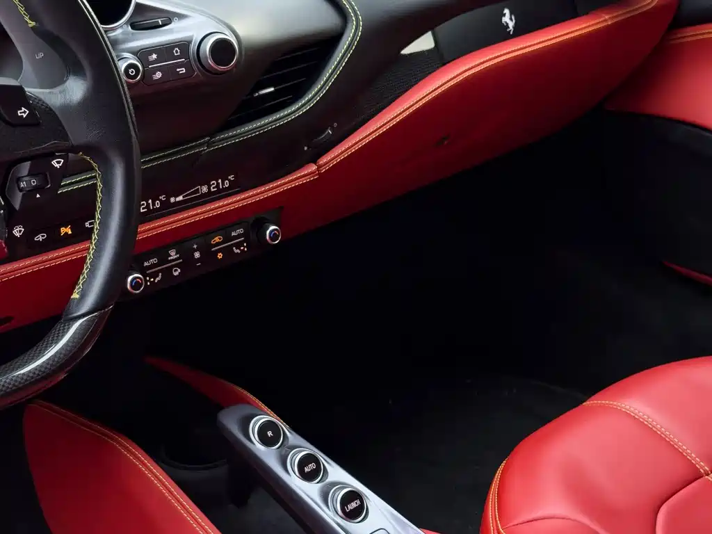 Ferrari F8 — миниатюра 23