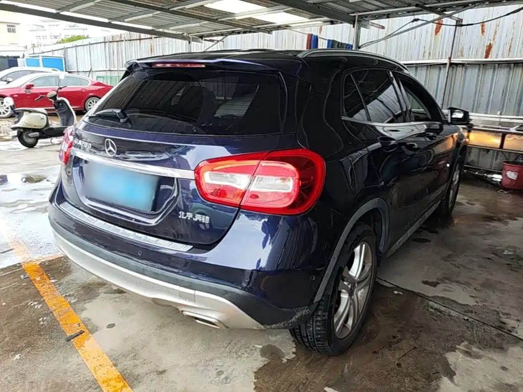 Mercedes-Benz GLA — миниатюра 7