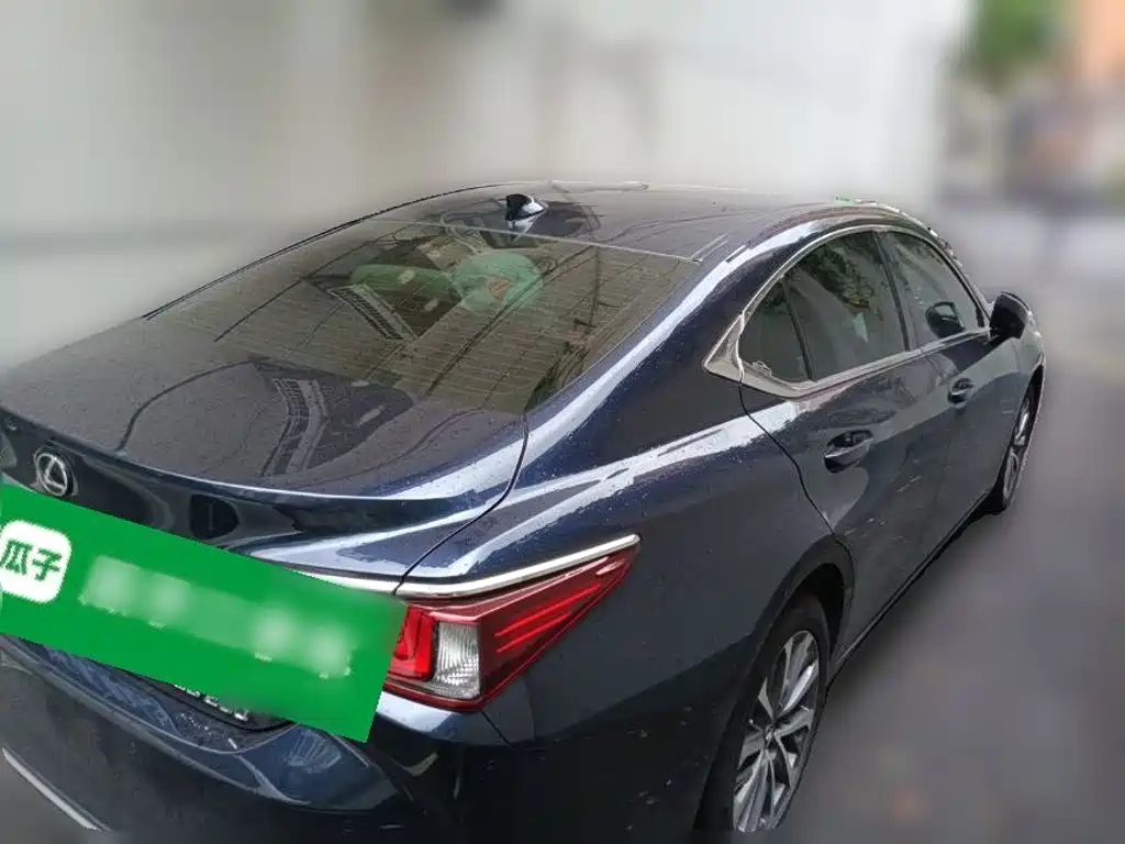 Lexus ES — миниатюра 4