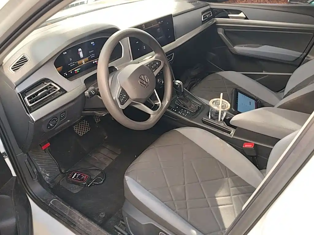 Volkswagen Lavida — миниатюра 15