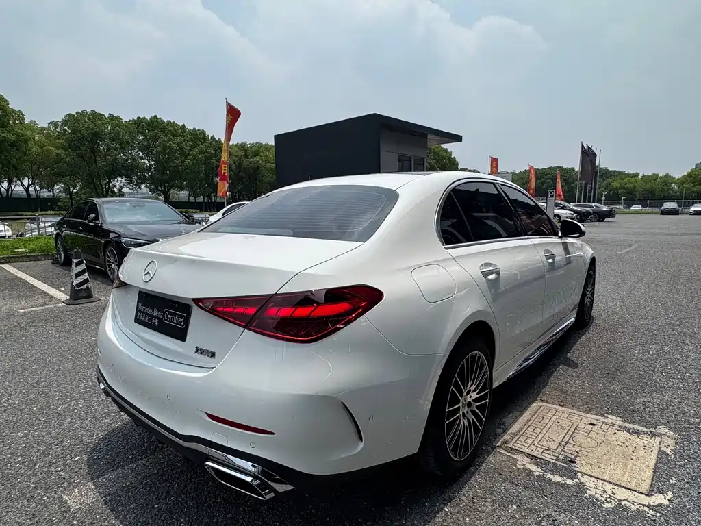 Mercedes-Benz C-Class C 2026 C 260 L Sport