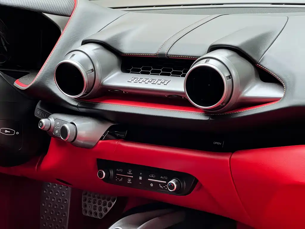 Ferrari 812 — миниатюра 15
